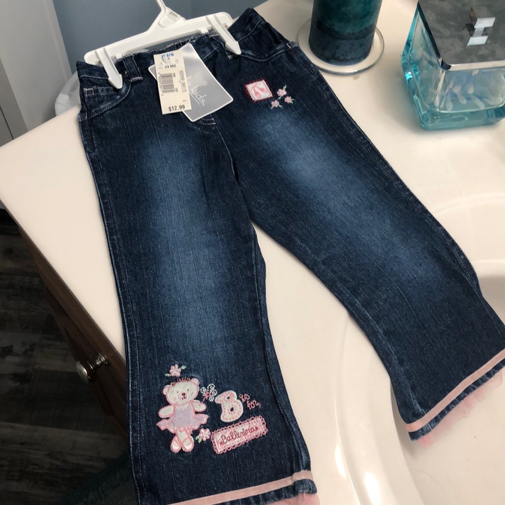 Ballerina jeans with cuff ruffle